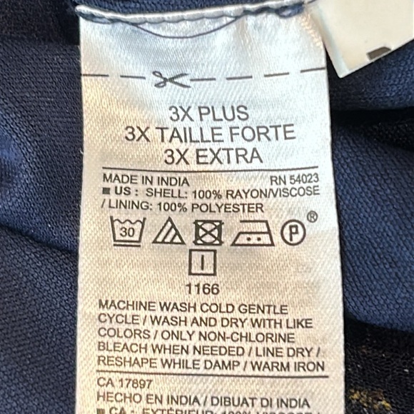 Old Navy Off the Shoulders Peasant Midi Dress Blue Floral Size 3X - Picture 9 of 16